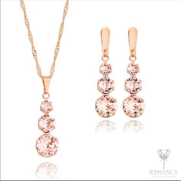 Swarovski Jewelry - Swarovski necklace Crystals  Rose Gold plated